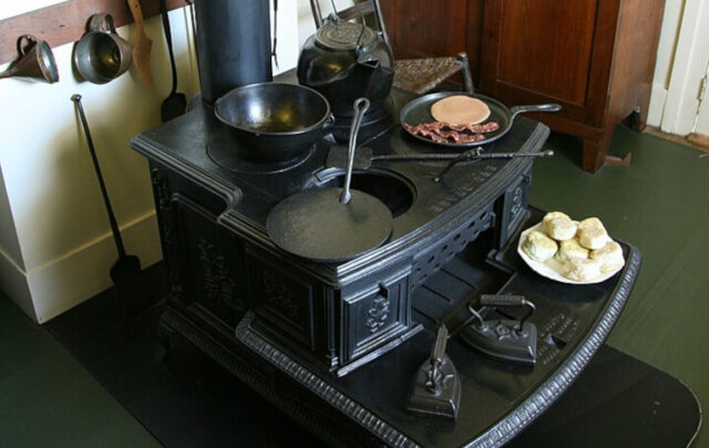 Lincoln stove